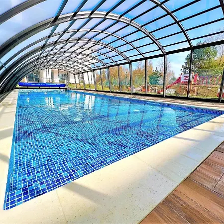 Appartement Vip Sztutolo Z Basenem